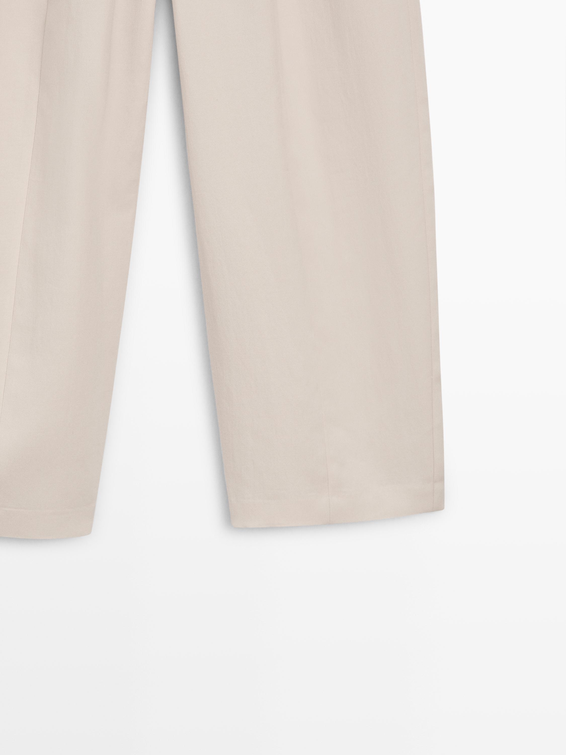 Flowing pants with elasticated waistband